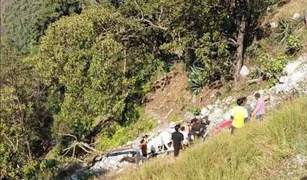 दार्चुलामा जिप दुर्घटना: सिँचाइ डिभिजनका दुई कर्मचारीको मृत्यु, चार घाइते